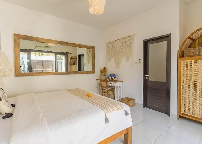 Cozy 2bdr In , Pool,800m * Seminyak (Bali)