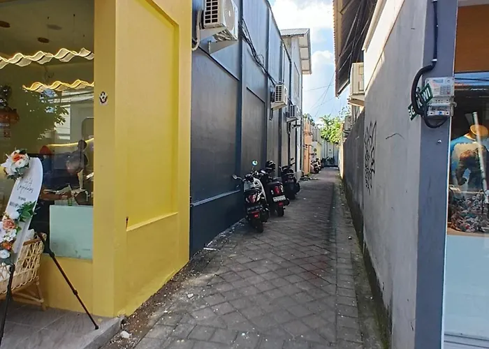 Cozy 2bdr In , Pool,800m * Seminyak (Bali)