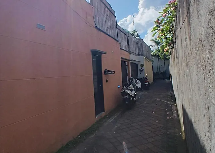 Cozy 2bdr In , Pool,800m *