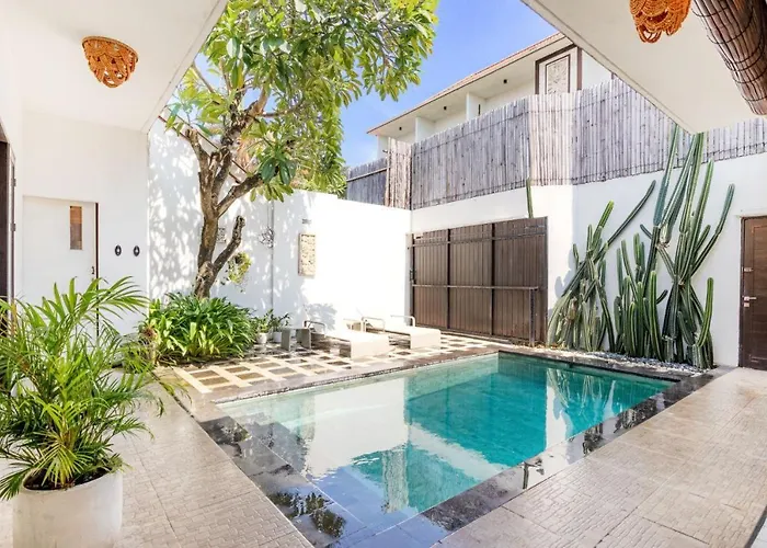 Cozy 2bdr In , Pool,800m Villa