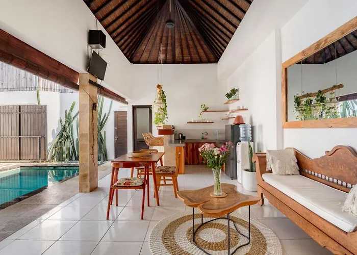 Cozy 2bdr In , Pool,800m Villa