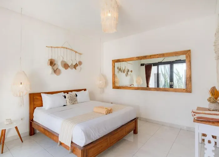 Cozy 2bdr In , Pool,800m * Seminyak (Bali)