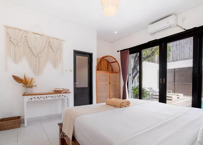 Cozy 2bdr In , Pool,800m